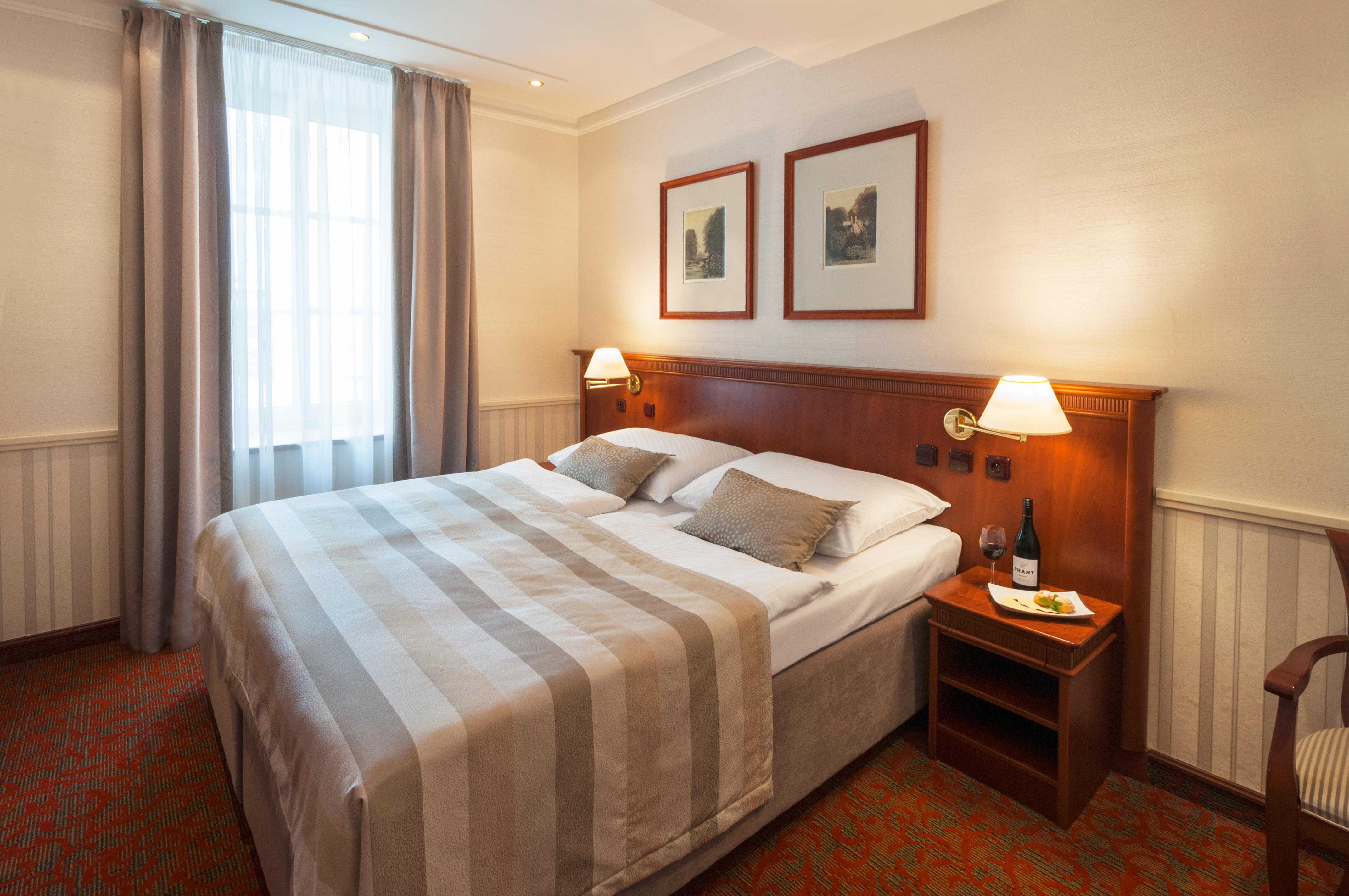 Adria Hotel Prague Ngoại thất bức ảnh