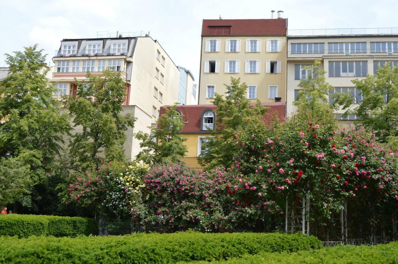 Adria Hotel Prague Ngoại thất bức ảnh